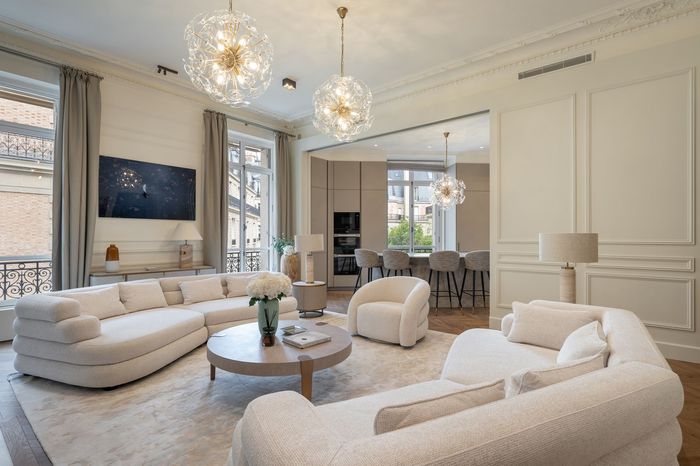 Apartment Montaigne villa photo.